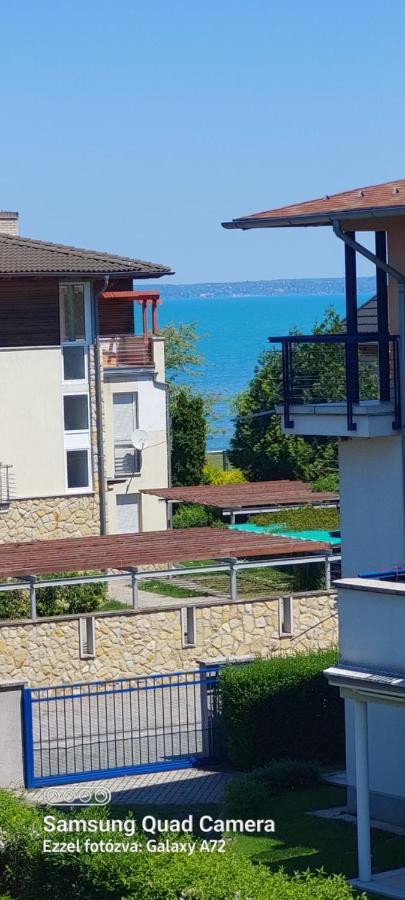 Apartamento Beszédes-lak, Aranypart Siófok Exterior foto